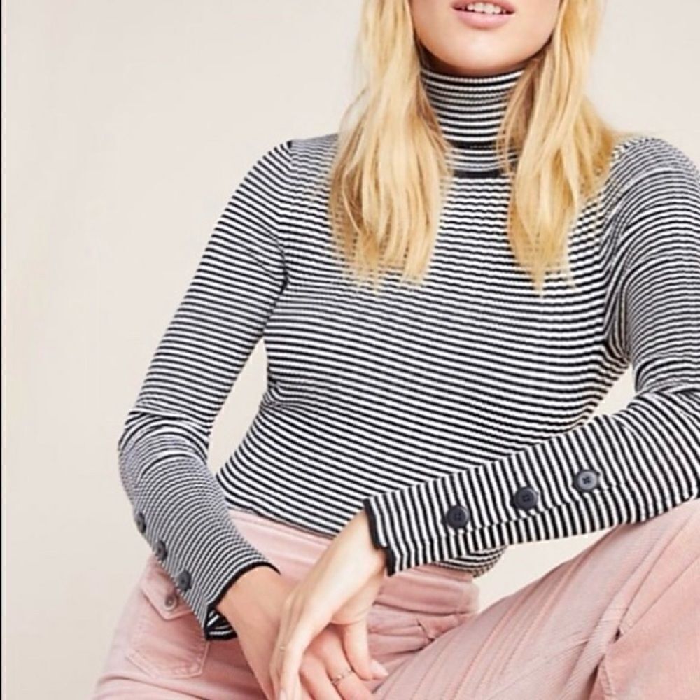 Anthropologie Button-Sleeve Turtleneck Top | Size: Small